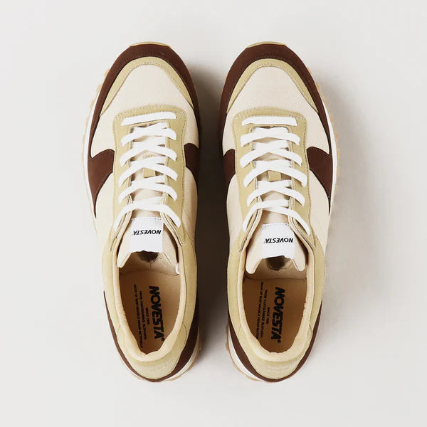 NOVESTA Marathon Vegan Trail Shoes / Brown
