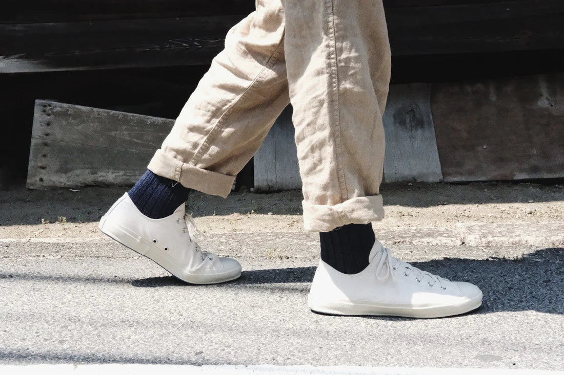 NISHIGUCHI KUTSUSHITA Silk Cotton Socks / Denim