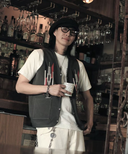 West Ride/ NGT NATIVE VEST (CHARCOAL)