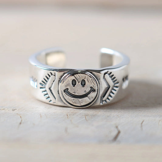 NORTH WORKS x BARNS OUTFITTERS Smile C-type ring