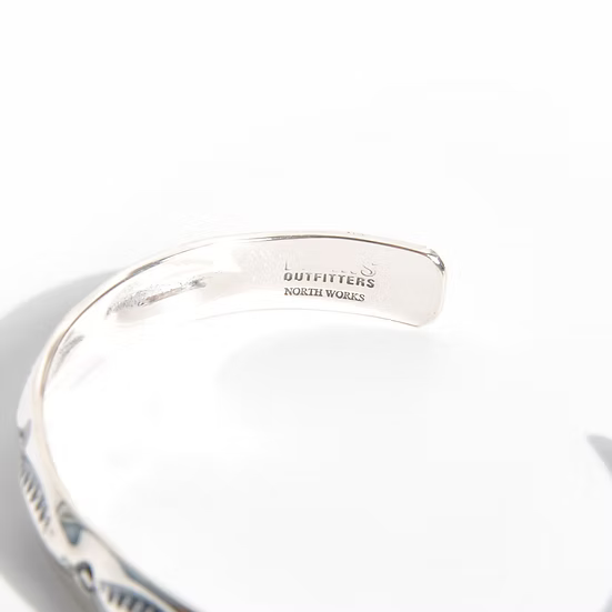 NORTH WORKS x BARNS OUTFITTERS Native Stamp Bangle