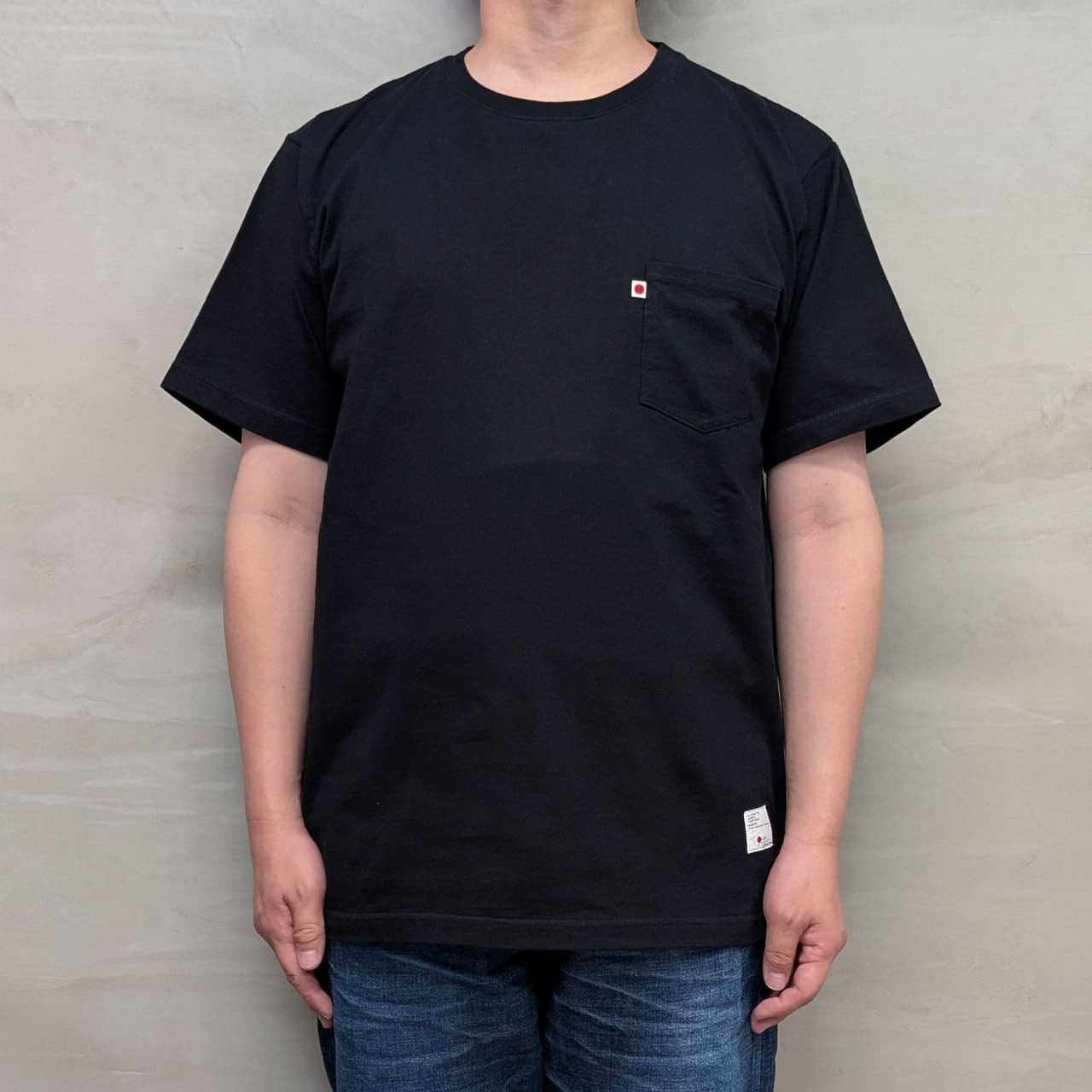 Blue Sakura STEP T-SHIRT / BLACK (pocket tee)