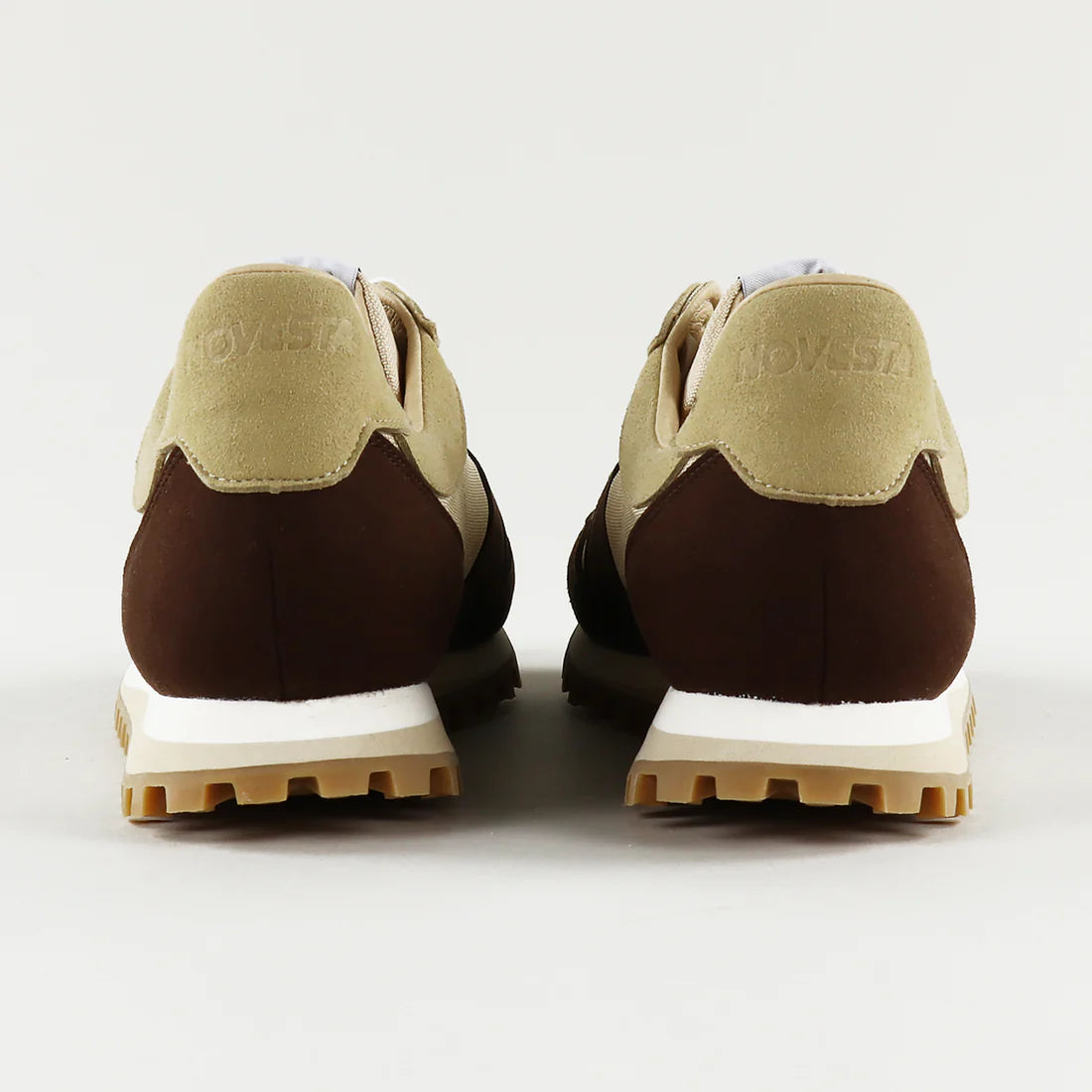 NOVESTA  Marathon Vegan Trail Shoes / Brown